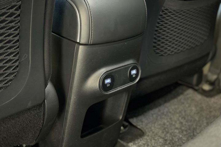 Grå Hyundai Ioniq 5 fra 2022