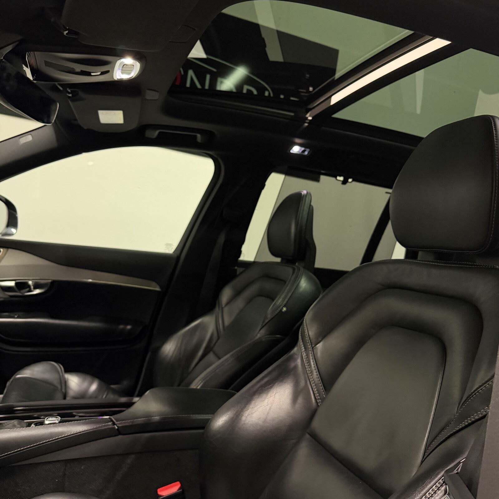 Volvo XC90 2,0 D5 235 Inscription aut. AWD 7prs