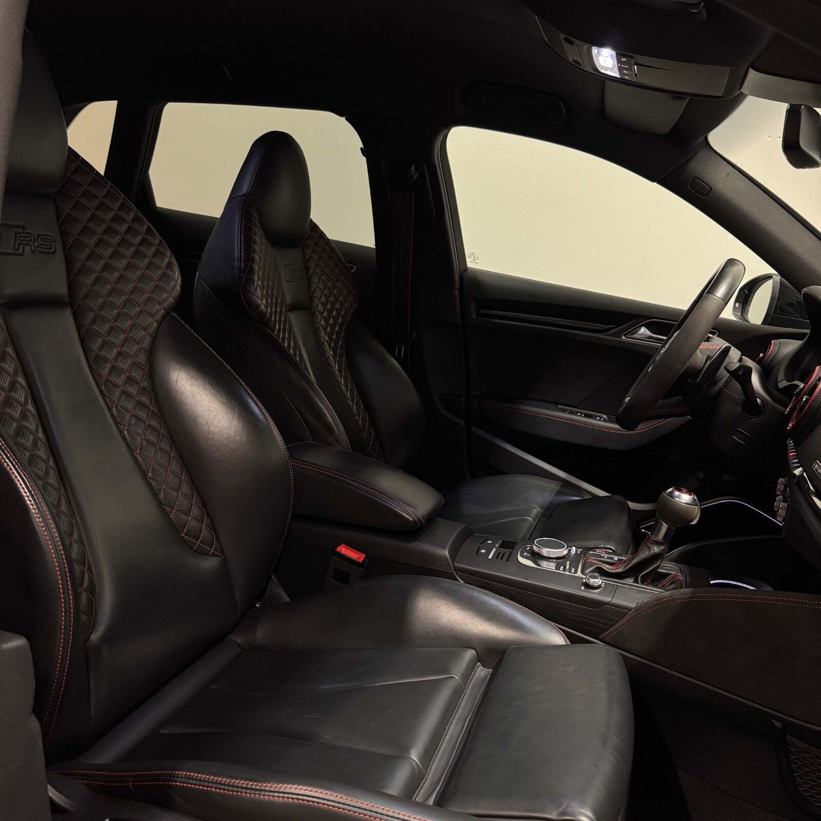 Audi RS3 2,5 TFSi Sportback quattro S-tr.