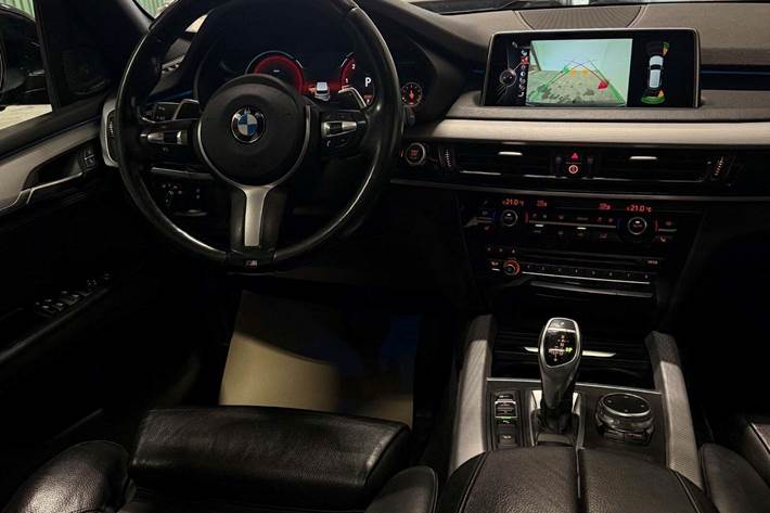 Sort BMW X5 fra 2015