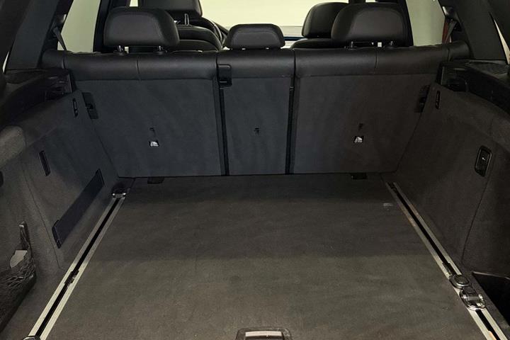 Sort BMW X5 fra 2015