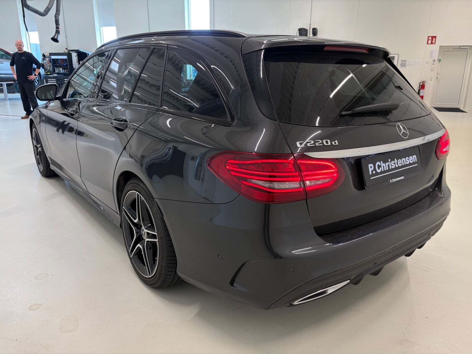 Mercedes C220 d 2,0 AMG Line Night Edition stc. aut.