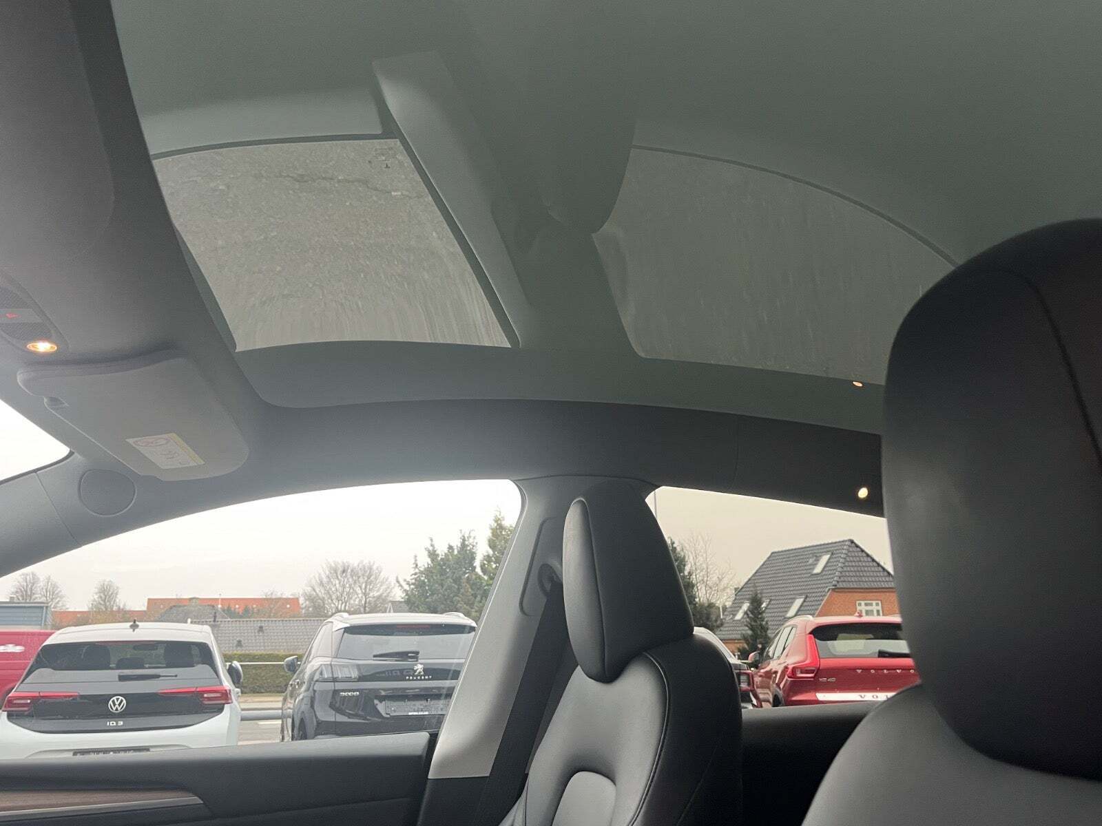 Tesla Model Y Performance AWD