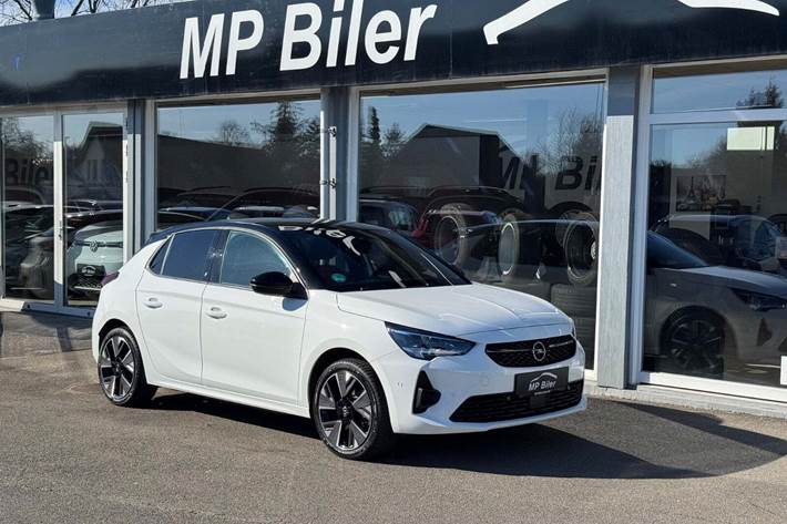 Hvid Opel Corsa-e fra 2023