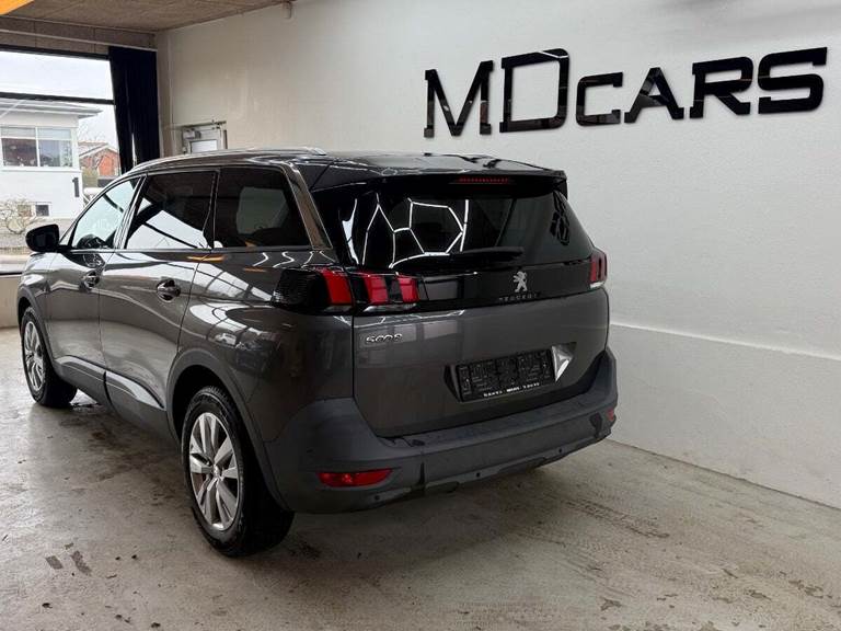 Peugeot 5008 1,5 BlueHDi 130 Allure 7prs