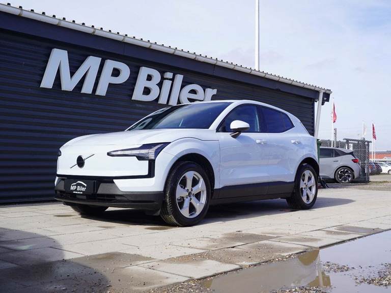 Volvo EX30 Extended Range Plus