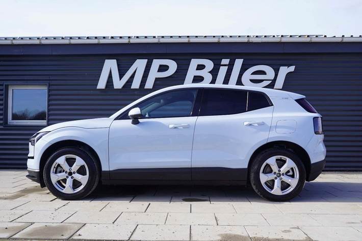 Hvid Volvo EX30 fra 2024