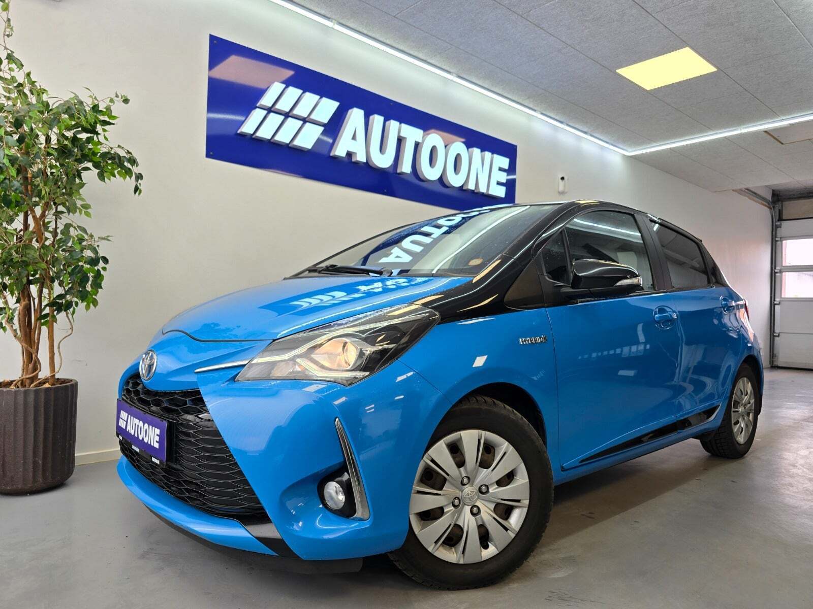 Toyota Yaris 1,5 Hybrid H3 Limited e-CVT