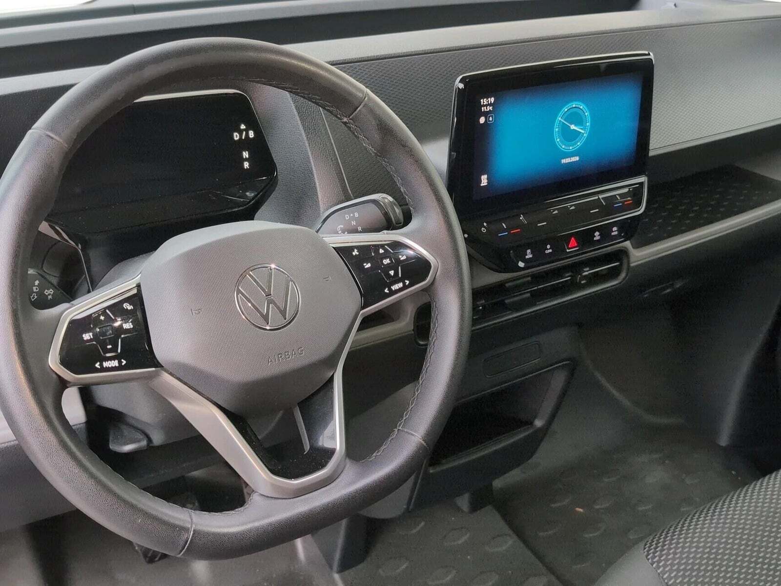 Hvid VW ID.Buzz fra 2024