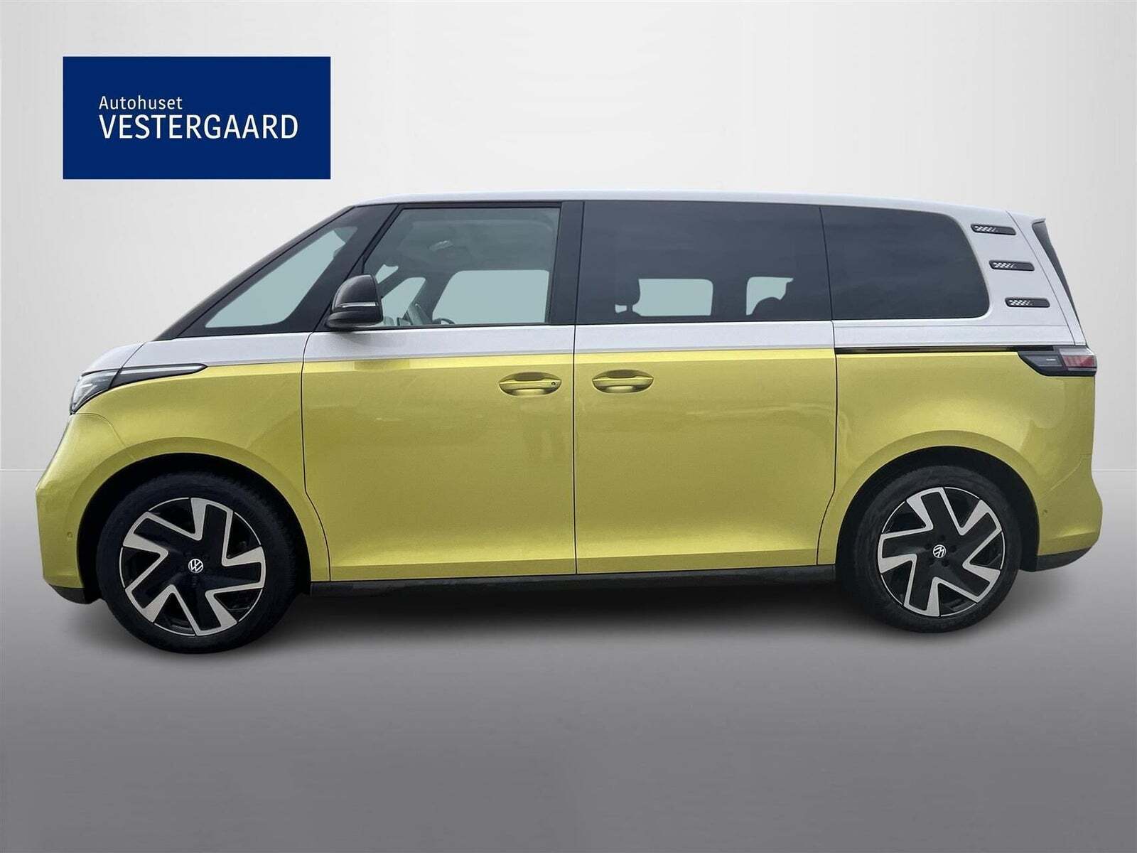 VW ID.Buzz 77 Pro SWB