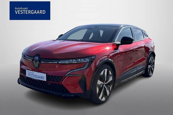 Rød Renault Megane E-Tech fra 2023