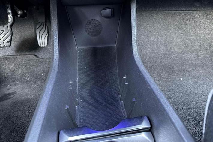 Rød Renault Megane E-Tech fra 2023