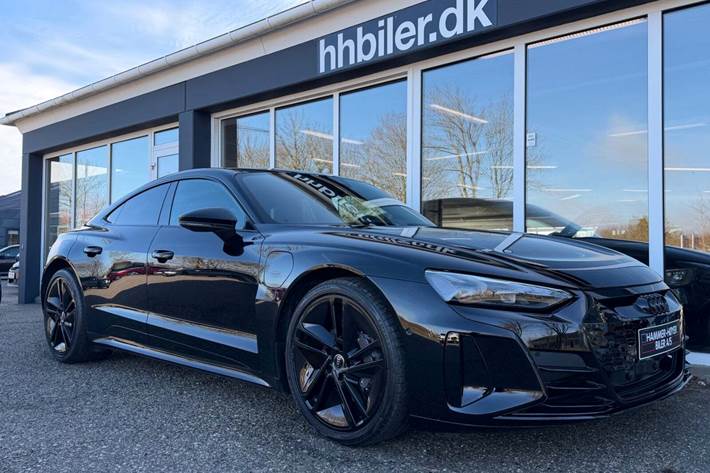 Sort Audi e-tron GT fra 2024