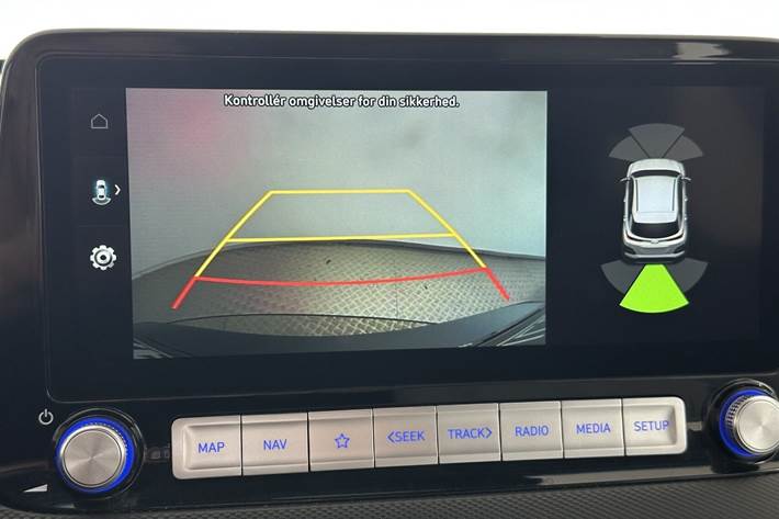 Grå Hyundai Kona fra 2023