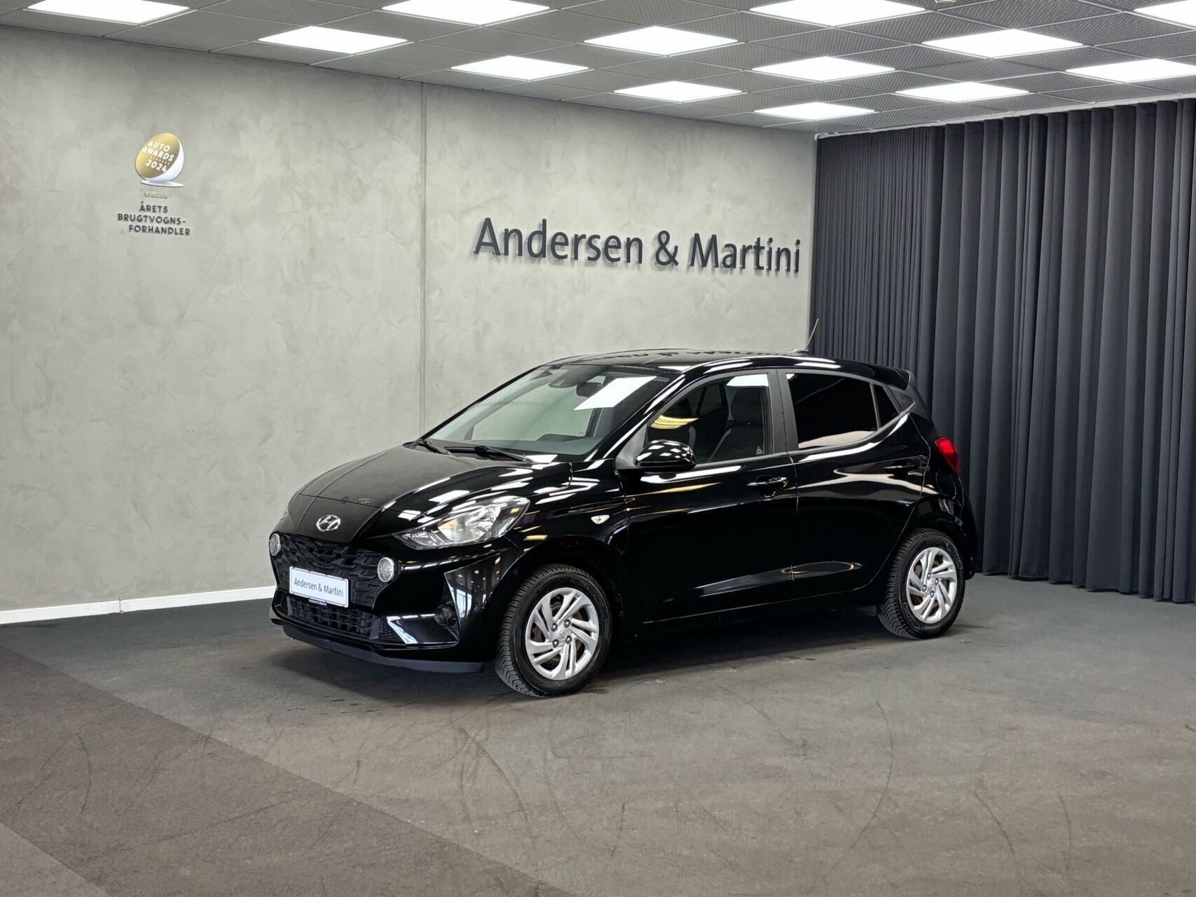 Sort Hyundai i10 fra 2022
