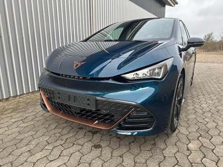 Cupra Born EL e-boost high 231HK 5d Aut.