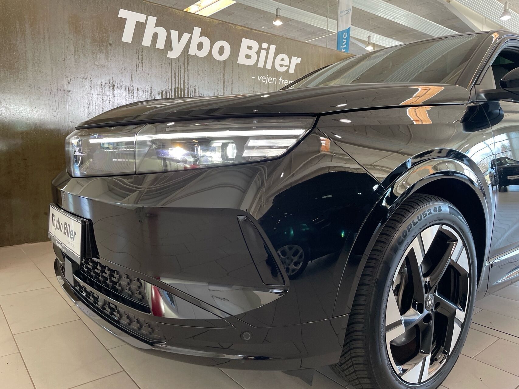 Sort Opel Grandland fra 2025