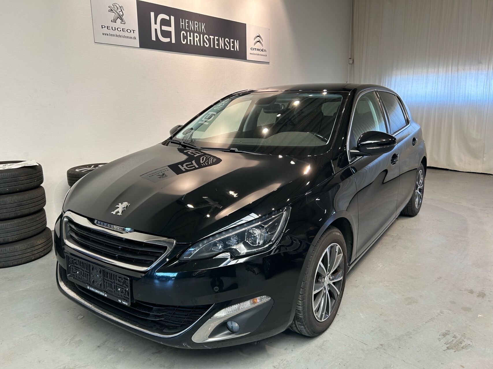 Peugeot 308 1,6 BlueHDi Prestige 120HK 5d