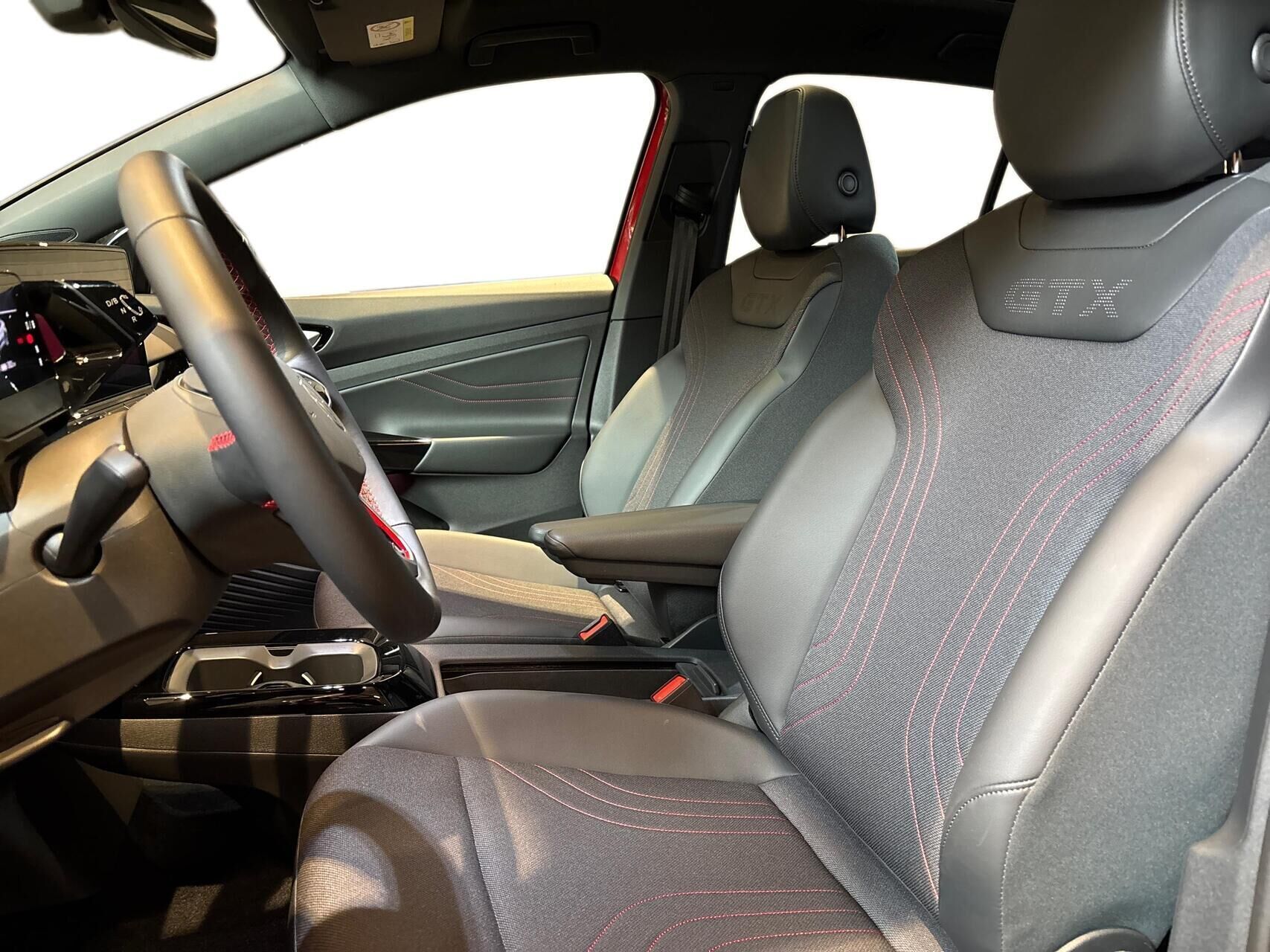 VW ID.5 EL GTX 4Motion 299HK 5d Aut.