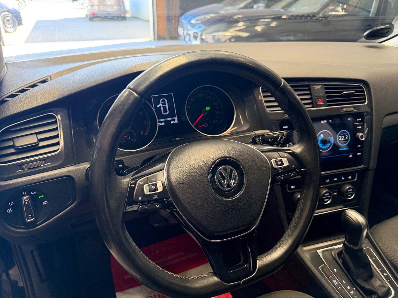 Sort VW Golf VII fra 2018