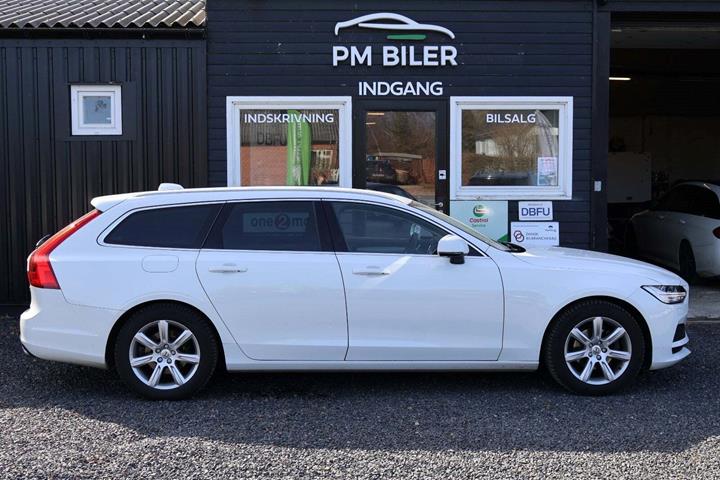 Grøn Volvo V90 fra 2018