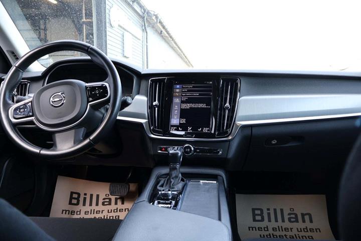 Grøn Volvo V90 fra 2018