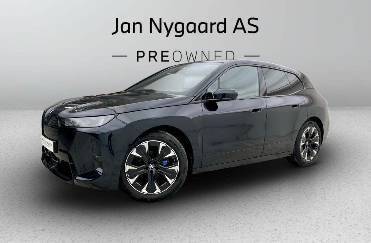 BMW iX xDrive45 M-Sport