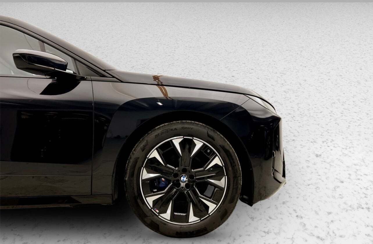 BMW iX xDrive45 M-Sport