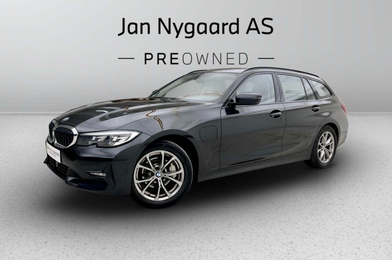 BMW 330e 2,0 Touring Sport Line aut.