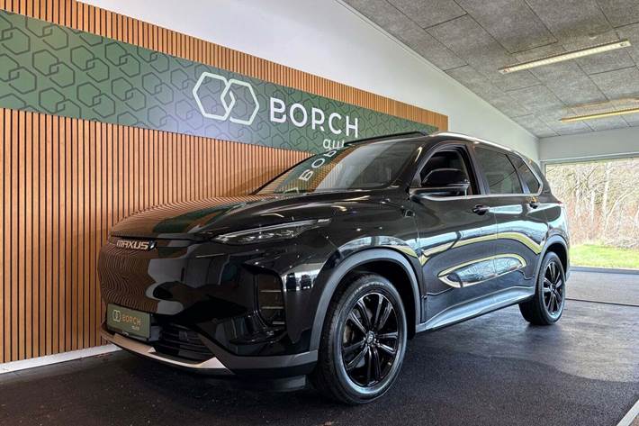 Sort Maxus Euniq6 fra 2022 set udefra