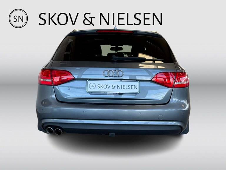 Audi A4 2,0 TDi 136 S-line Avant