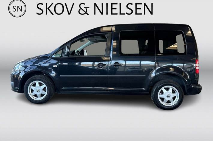 Sort VW Caddy fra 2011