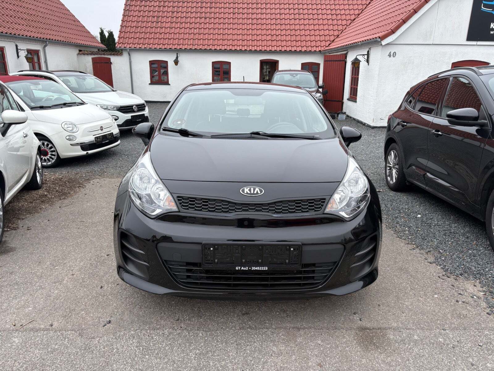 Sort Kia Rio fra 2016