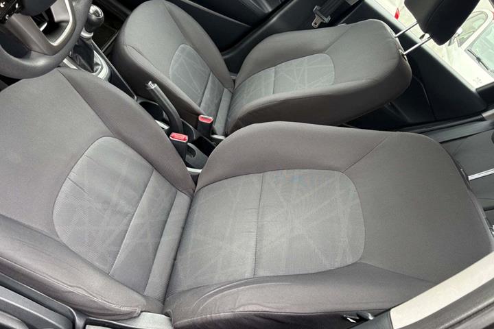 Sort Kia Rio fra 2016