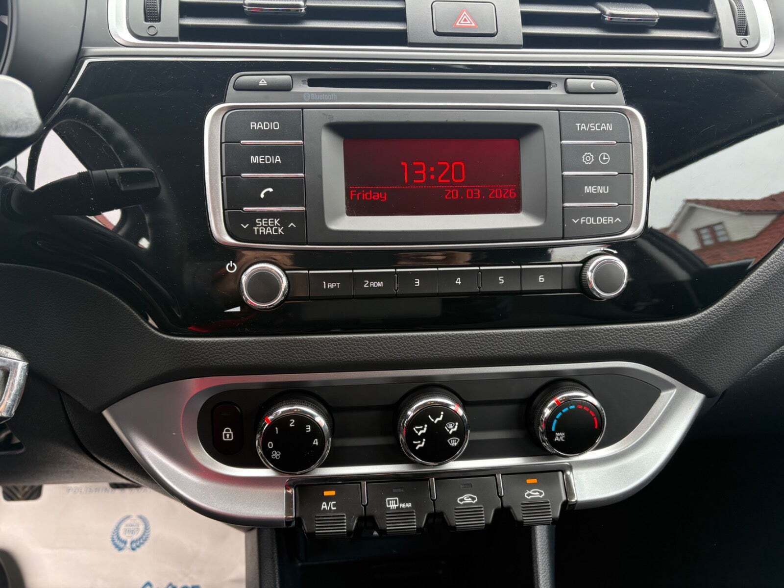 Sort Kia Rio fra 2016