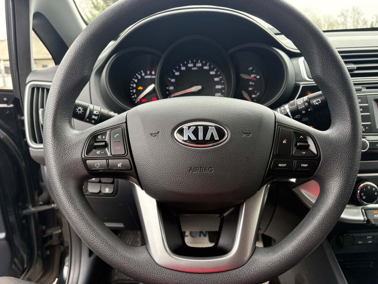 Sort Kia Rio fra 2016
