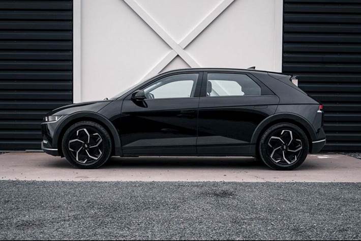 Gul Hyundai Ioniq 5 fra 2021