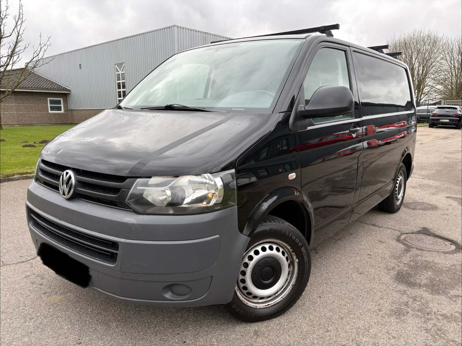 VW Transporter 2,0 TDi 140 Kassevogn kort