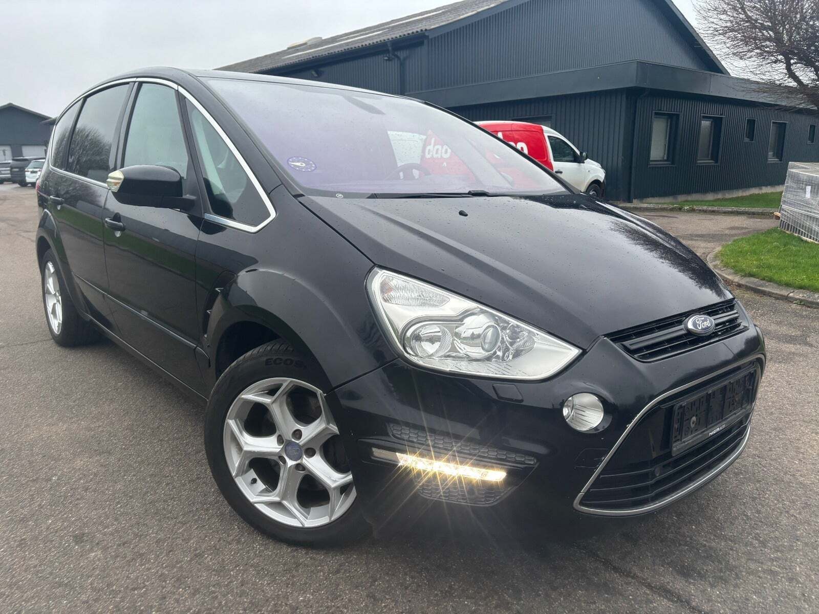 Ford S-MAX 2,0 SCTi 203 Titanium aut. Van