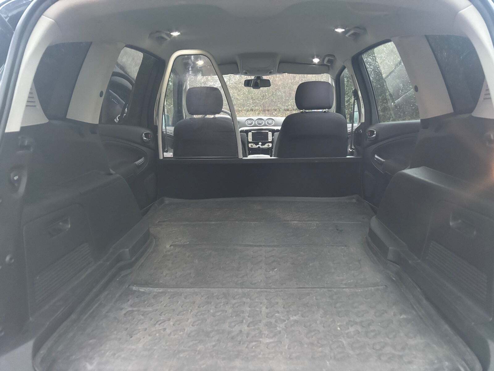 undefined Ford S-MAX fra 2011