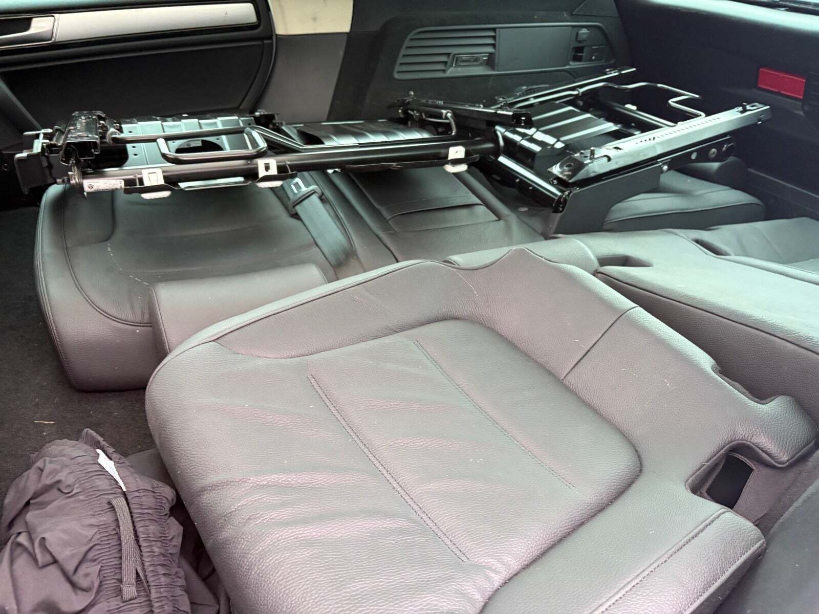 Hvid VW Touareg fra 2017