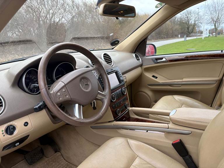 Mercedes ML320 3,0 CDi aut. 4Matic Van