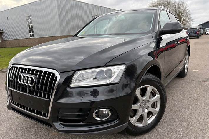 Sort Audi Q5 fra 2014