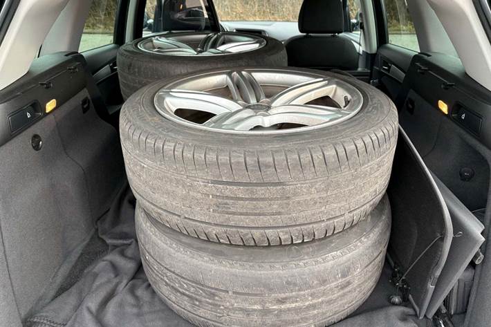 Sort Audi Q5 fra 2014