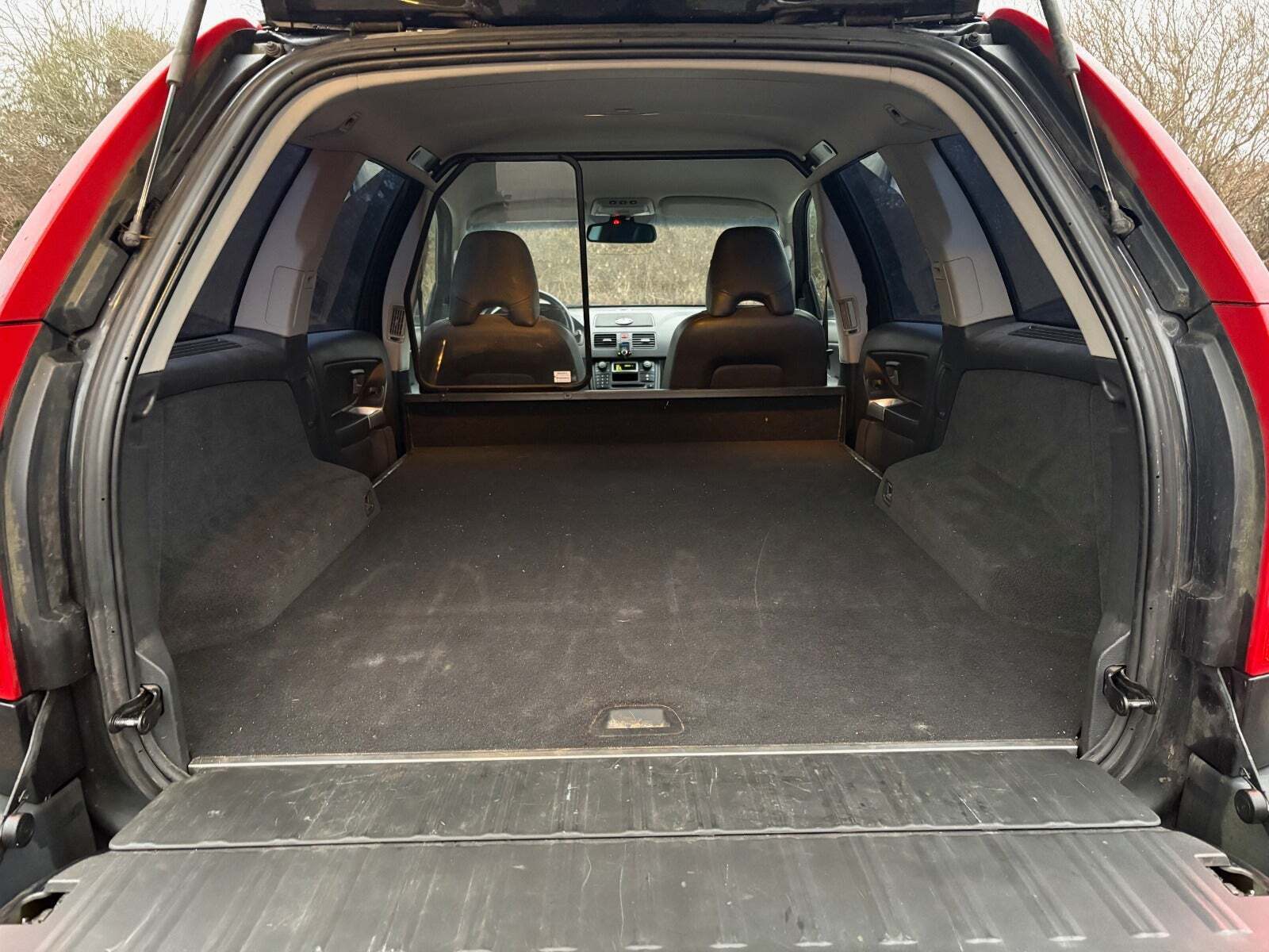 Gul Volvo XC90 fra 2006