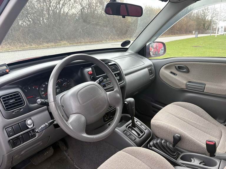 Suzuki Grand Vitara 2,0 TD aut. Van