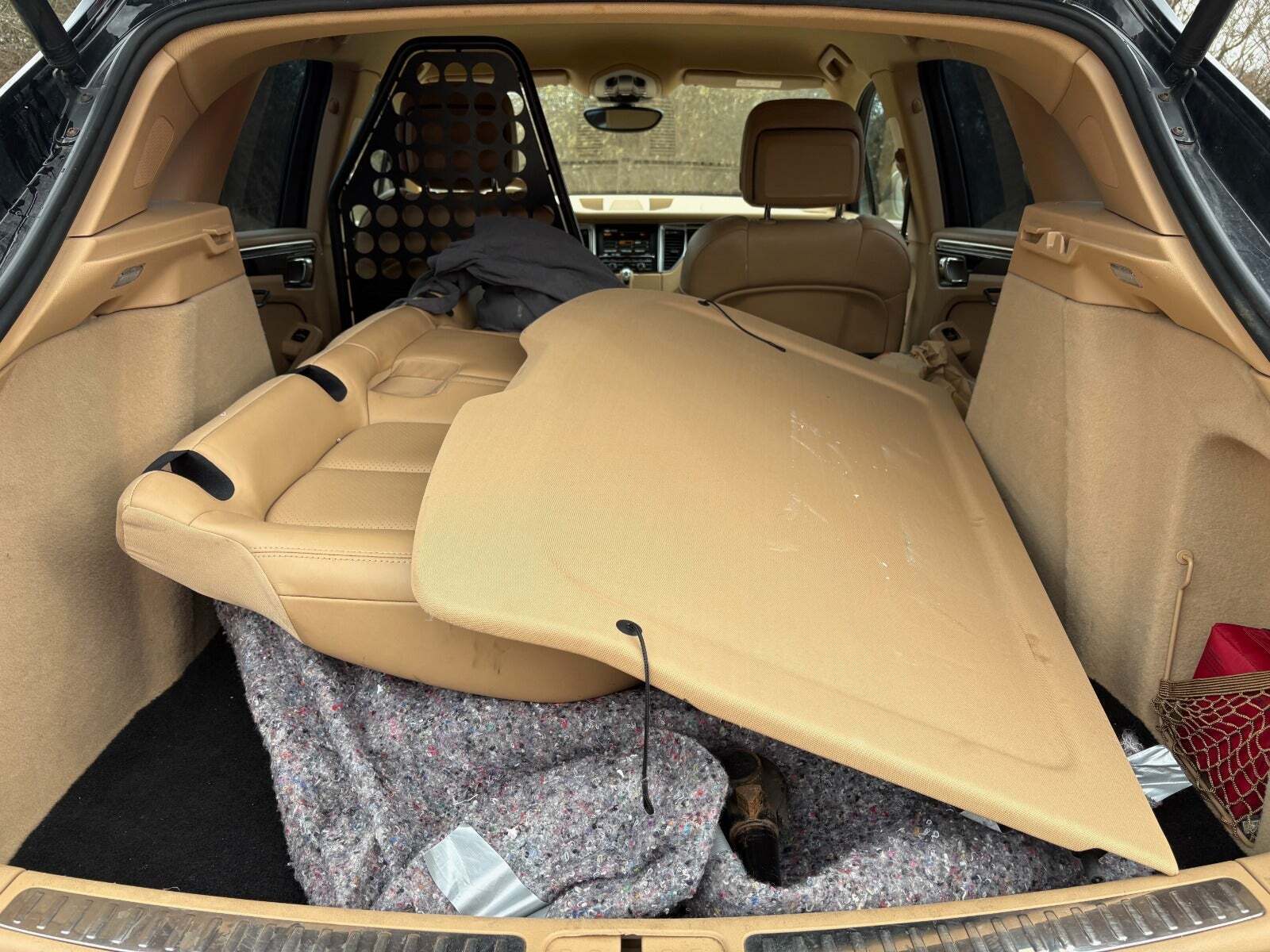 Sort Porsche Macan S fra 2016