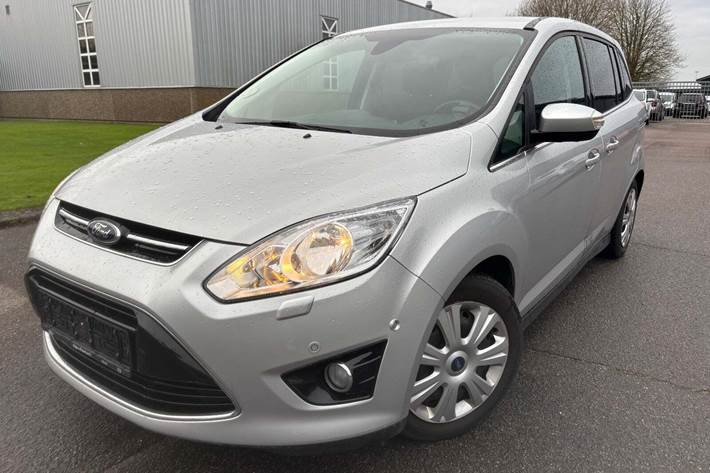 Sølv Ford Grand C-Max fra 2015