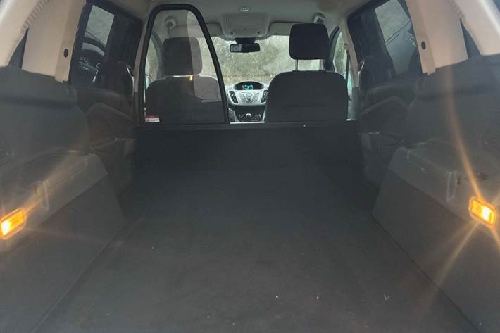 Sort Ford Grand C-Max fra 2014