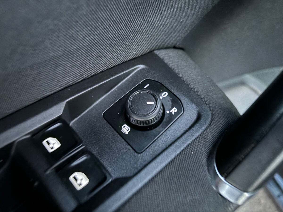 VW Touran 2,0 TDi 115 Comfortline Van